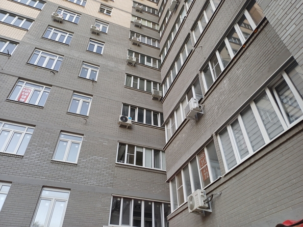 
  Продается 1-комн. квартира, 40.3 м², 40-летия Победы пр-кт, д. 63
. Фото 1.