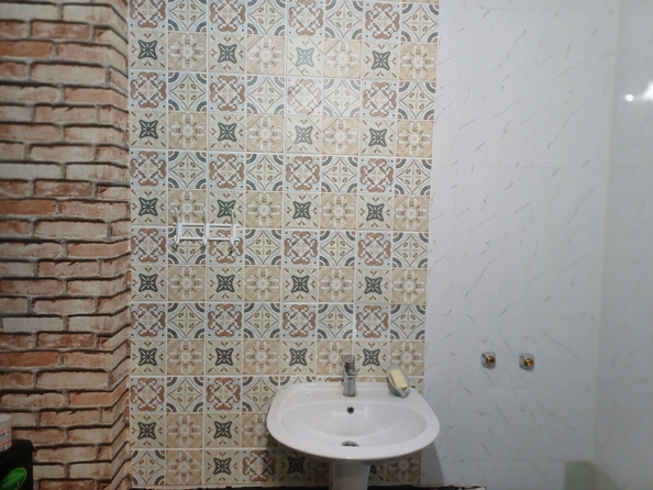 
  Продается 1-комн. квартира, 40.3 м², 40-летия Победы пр-кт, д. 63
. Фото 7.