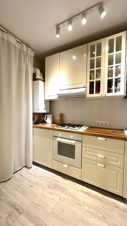
  Продается 1-комн. квартира, 32 м², Подвойского ул, д. 68
. Фото 2.