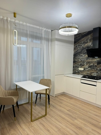 
  Продается 1-комн. квартира, 38.8 м², Берберовская ул, д. 11
. Фото 3.