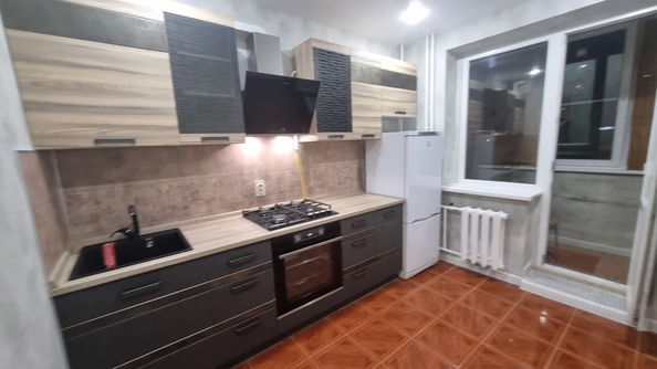 
  Продается 1-комн. квартира, 37.5 м², Стабильная ул, д. 11/1
. Фото 4.
