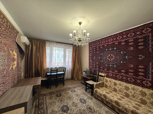 
  Продается 2-комн. квартира, 58 м², 40-летия Победы пр-кт, д. 81
. Фото 2.