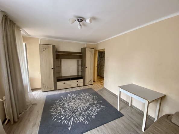 
  Продается 2-комн. квартира, 52 м², Металлургическая ул, д. 20
. Фото 6.