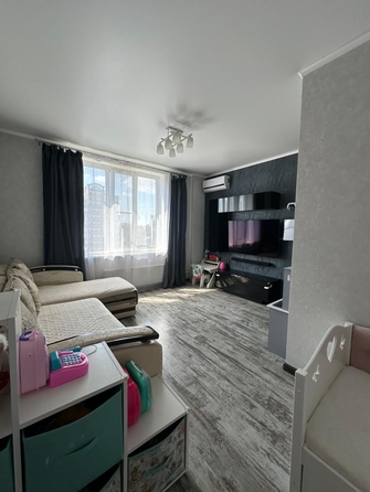 
  Продается 1-комн. квартира, 38 м², Скачкова ул, д. 62
. Фото 9.