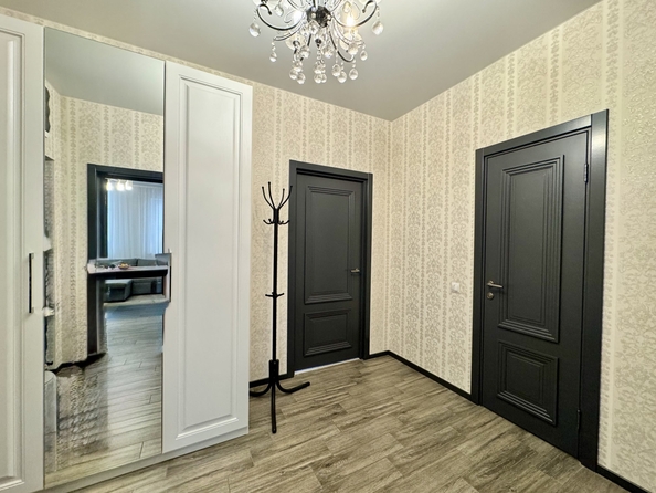 
  Продается 2-комн. квартира, 65 м², Берберовская ул, д. 16
. Фото 6.