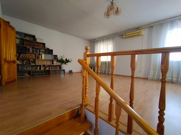 
  Продается дом, 380 м², Аксай
. Фото 2.