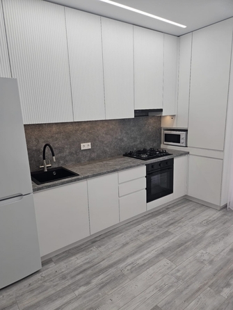
  Продается 1-комн. квартира, 40 м², Берберовская ул, д. 9
. Фото 1.