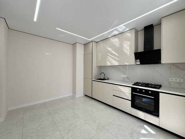 
  Продается 2-комн. квартира, 50 м², Берберовская ул, д. 15
. Фото 2.