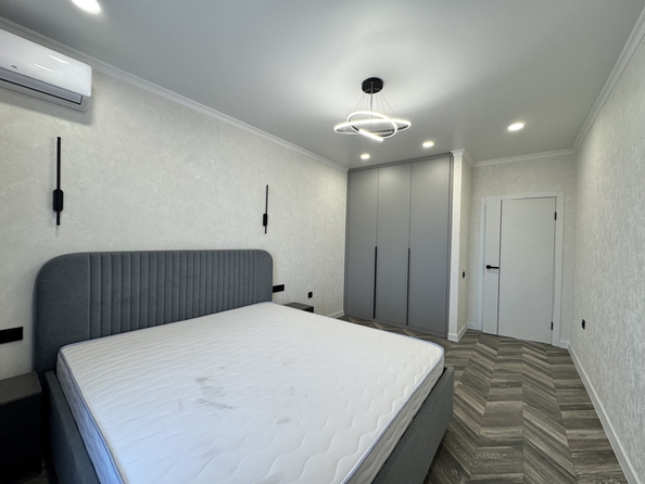 
  Продается 2-комн. квартира, 65 м², Берберовская ул, д. 32
. Фото 6.