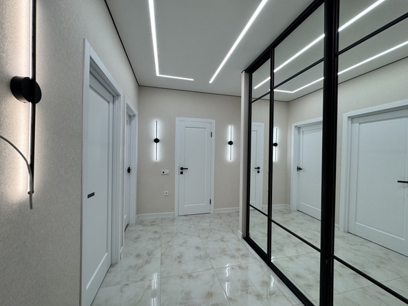 
  Продается 2-комн. квартира, 52 м², Берберовская ул, д. 32
. Фото 6.