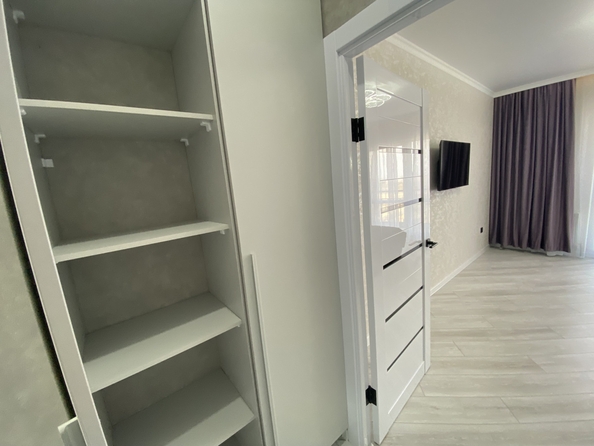 
  Продается 4-комн. квартира, 79 м², Еременко ул, д. 114
. Фото 4.