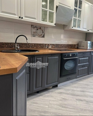 
  Продается 1-комн. квартира, 42 м², Комарова б-р, д. 1
. Фото 3.