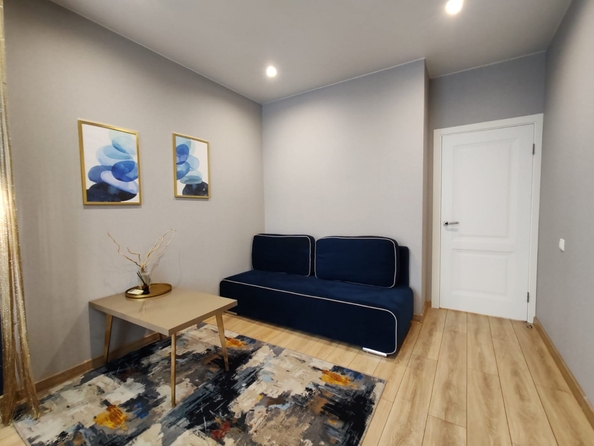 
  Продается 1-комн. квартира, 42 м², Берберовская ул, д. 22
. Фото 5.