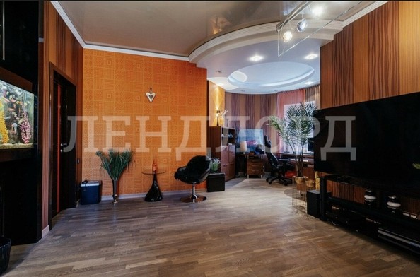 
   Продам 4-комнатную, 158.8 м², Крыловской пер, 35

. Фото 15.