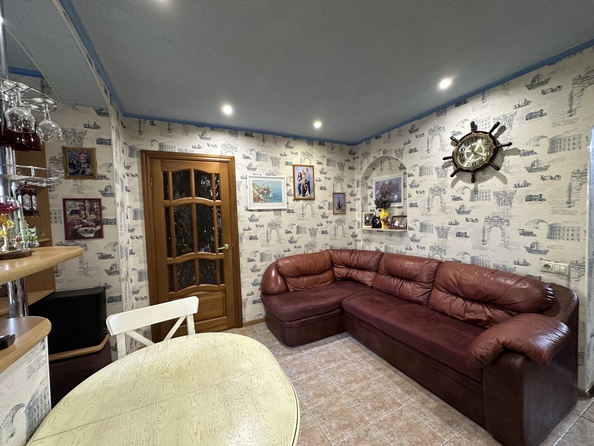 
  Продается 3-комн. квартира, 62 м², 40-летия Победы пр-кт, д. 63/15
. Фото 4.