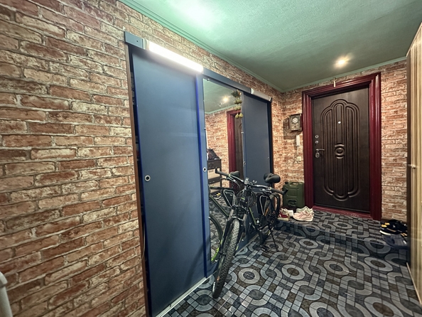 
  Продается 3-комн. квартира, 62 м², 40-летия Победы пр-кт, д. 63/15
. Фото 12.
