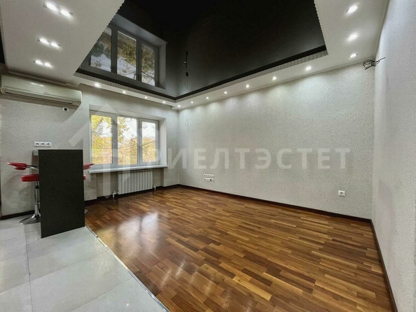 
  Продается 3-комн. квартира, 63 м², Стачки пр-кт, д. 5
. Фото 4.