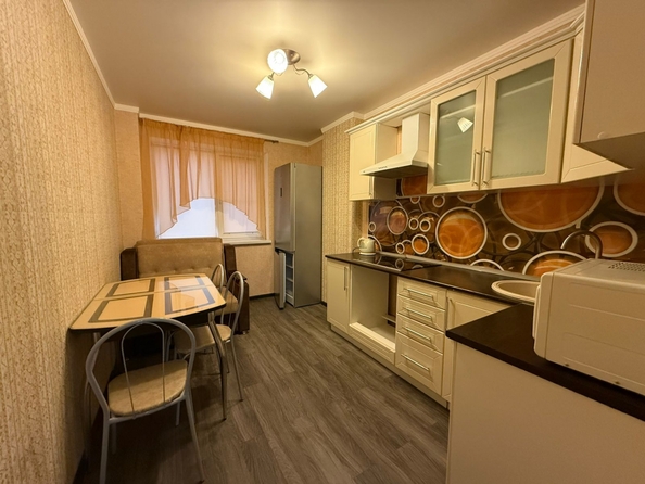 
  Продается 1-комн. квартира, 38.5 м², Извилистая ул, д. 7/2
. Фото 4.