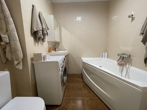 
  Продается 2-комн. квартира, 46 м², 2-я Володарского ул, д. 166
. Фото 8.