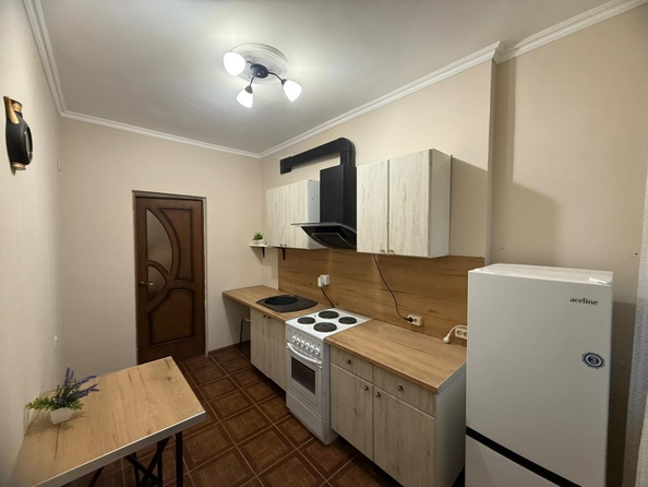 
  Сдается 1-комн. квартира, 35 м², Стабильная ул, д. 15
. Фото 4.