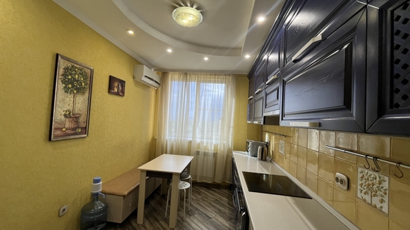 
  Продается 2-комн. квартира, 45 м², 2-я Володарского ул, д. 178
. Фото 7.