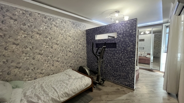 
  Продается 2-комн. квартира, 45 м², 2-я Володарского ул, д. 178
. Фото 11.