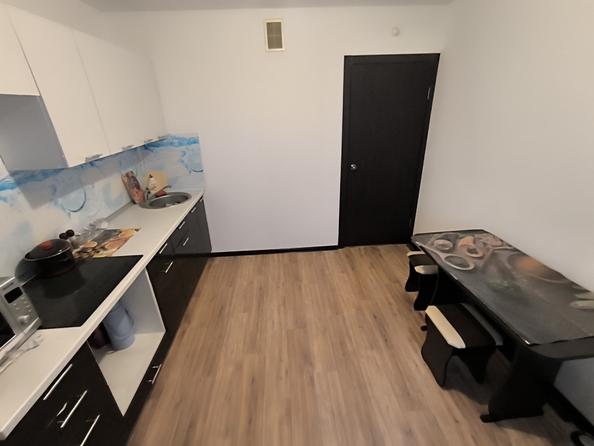 
  Продается 1-комн. квартира, 36.4 м², Белоусова пер, д. 14
. Фото 3.