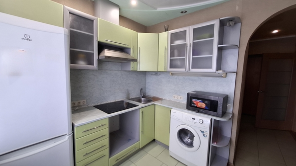 
  Продается 1-комн. квартира, 39 м², 40-летия Победы пр-кт, д. 75
. Фото 5.
