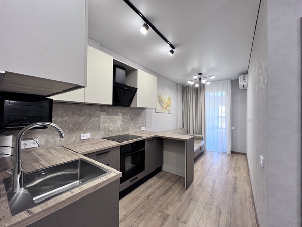 
  Продается 1-комн. квартира, 43 м², Ларина ул, д. 45
. Фото 5.
