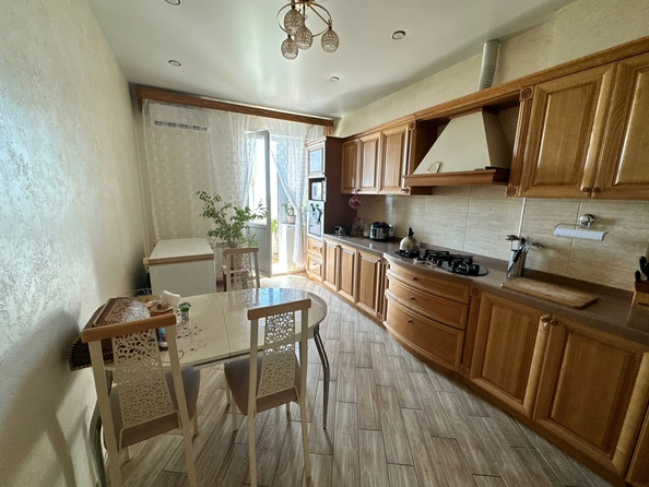 
  Продается 2-комн. квартира, 66 м², Матросова ул, д. 35
. Фото 12.