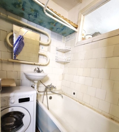 
  Продается 3-комн. квартира, 55 м², Смены ул, д. 21
. Фото 7.