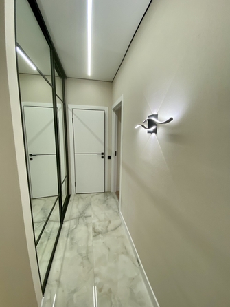 
  Продается 2-комн. квартира, 52 м², Берберовская ул, д. 11
. Фото 8.