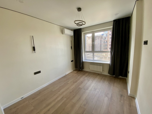
  Продается 2-комн. квартира, 52 м², Берберовская ул, д. 11
. Фото 5.
