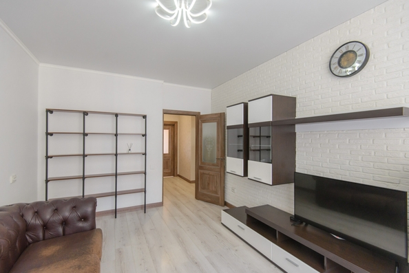 
  Продается 2-комн. квартира, 60 м², 35-я линия ул, д. 83/75
. Фото 9.