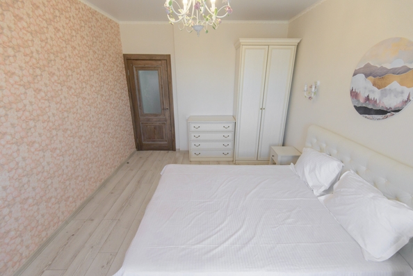 
  Продается 2-комн. квартира, 60 м², 35-я линия ул, д. 83/75
. Фото 15.