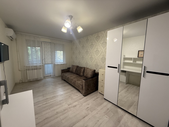 
  Продается 1-комн. квартира, 32 м², Коммунистический пр-кт, д. 2/3
. Фото 3.