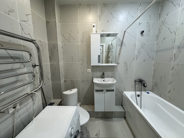 
  Продается 1-комн. квартира, 32 м², Берберовская ул, д. 8
. Фото 5.