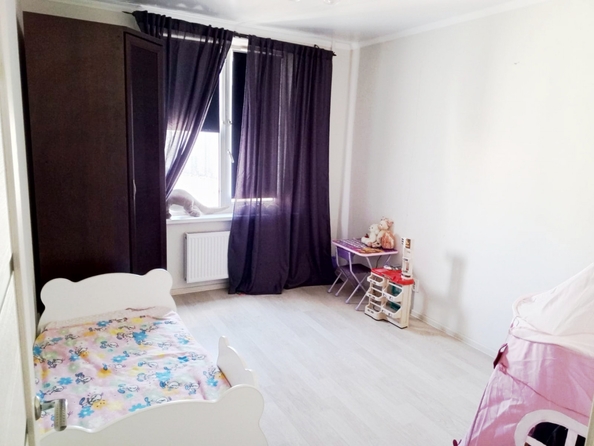 
  Продается 2-комн. квартира, 55 м², Ткачева ул, д. 40
. Фото 6.