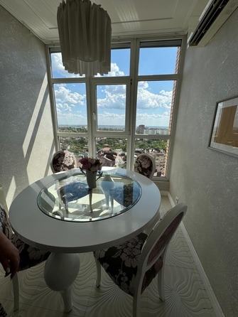 
  Продается 3-комн. квартира, 112.5 м², 2-я Краснодарская ул, д. 135а
. Фото 8.