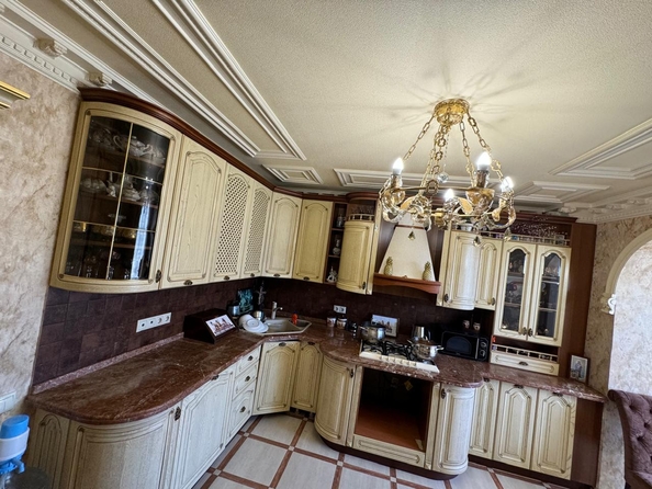 
  Продается 4-комн. квартира, 154.4 м², Жмайлова ул, д. 27в
. Фото 8.