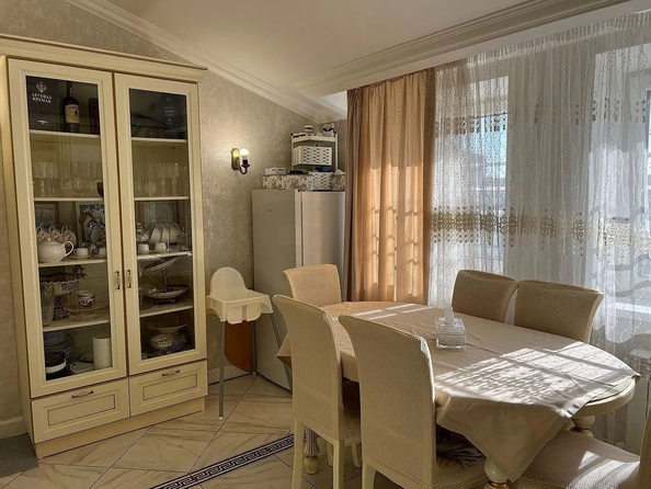 
  Продается 2-комн. квартира, 71.7 м², 1-я Баррикадная ул, д. 34
. Фото 2.