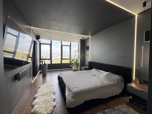 
  Продается 3-комн. квартира, 104 м², Гагарина пл, д. 6/87
. Фото 1.