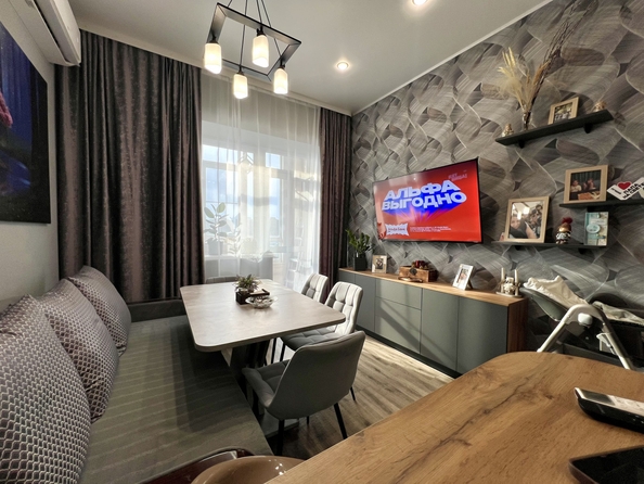 
  Продается 2-комн. квартира, 59.5 м², Строителей ул, д. 9
. Фото 4.