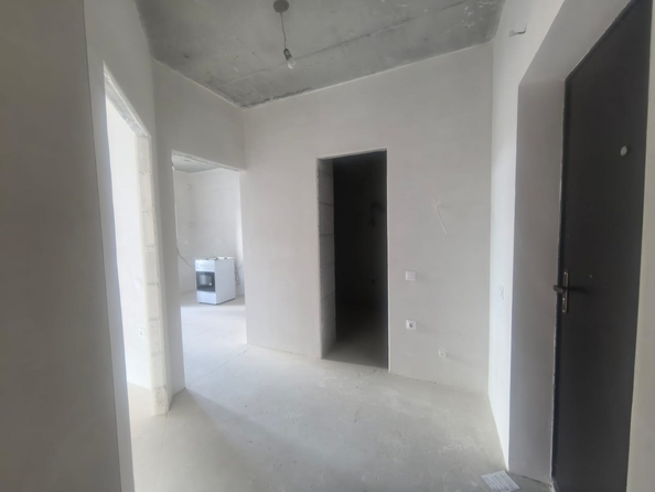 
  Продается 2-комн. квартира, 53 м², Берберовская ул, д. 24
. Фото 8.