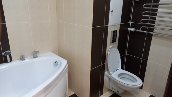 
  Сдается 2-комн. квартира, 55 м², Жданова ул, д. 15
. Фото 9.