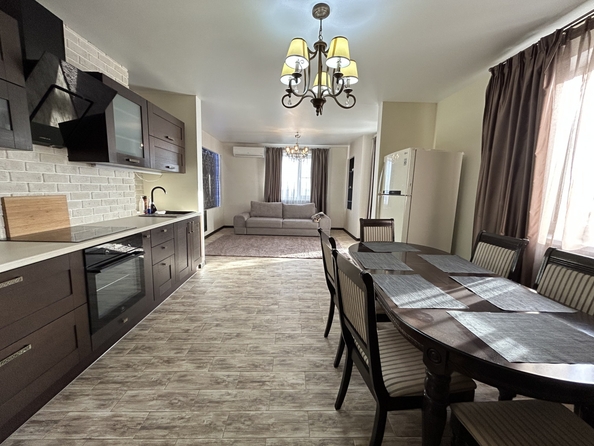 
  Продается 2-комн. квартира, 86 м², 20-я улица ул, д. 43
. Фото 24.