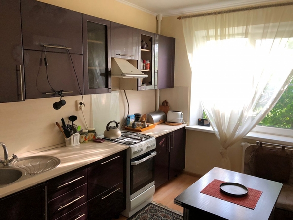 
  Продается 3-комн. квартира, 64 м², 40-летия Победы пр-кт, д. 85/2
. Фото 4.