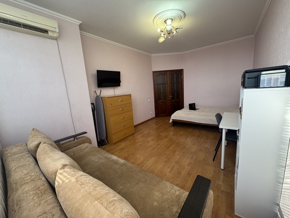 
  Продается 1-комн. квартира, 38 м², Закруткина ул, д. 41
. Фото 5.