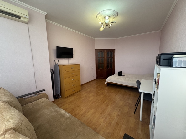 
  Продается 1-комн. квартира, 38 м², Закруткина ул, д. 41
. Фото 6.