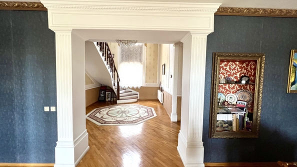 
  Продается 4-комн. квартира, 295.4 м², Магнитогорская ул, д. 134Д
. Фото 5.